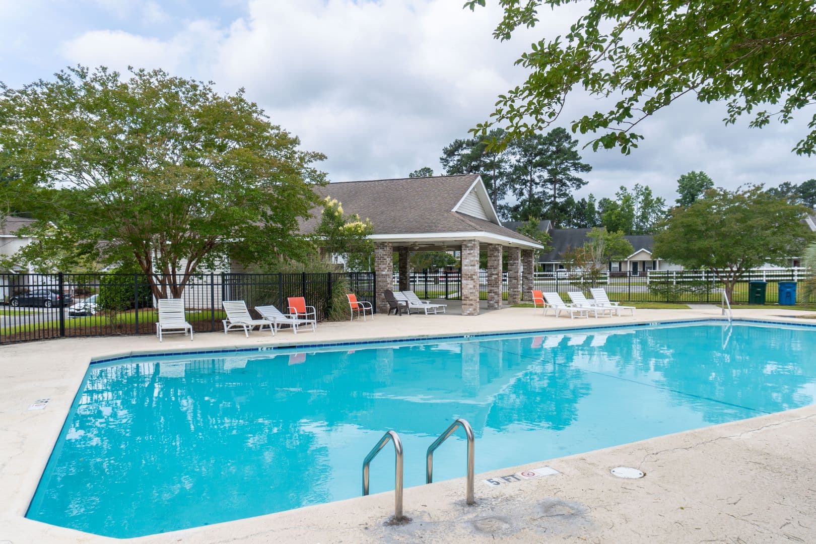 Rincon Apartment: 1016 Wadley Circle