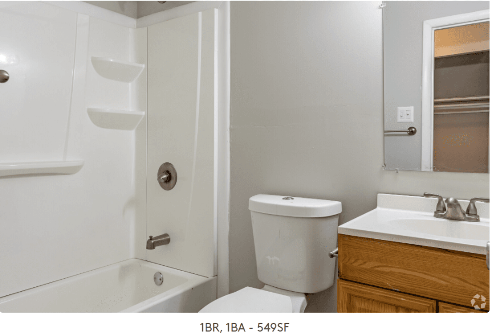 Warner Robins Apartment: 135 Ignico Drive