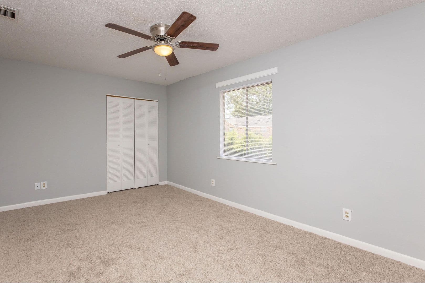 Albany Apartment: 2507 Nottingham Way