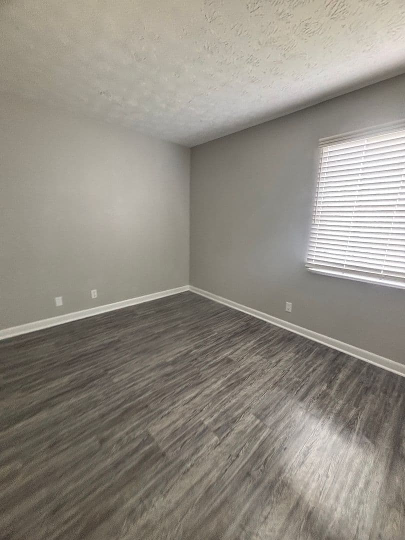 Albany Apartment: 2415 Dawson Rd