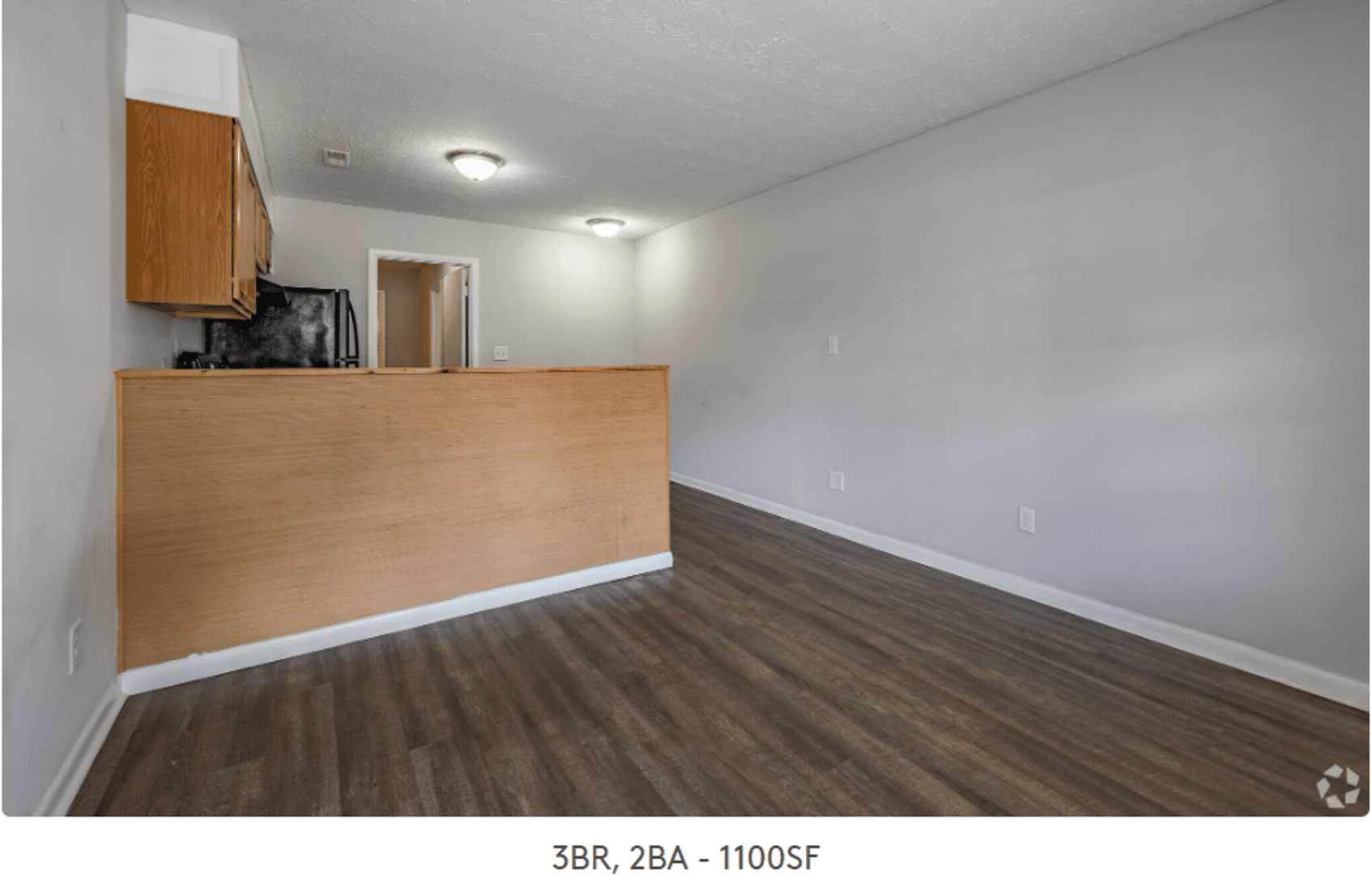 Warner Robins Apartment: 135 Ignico Drive