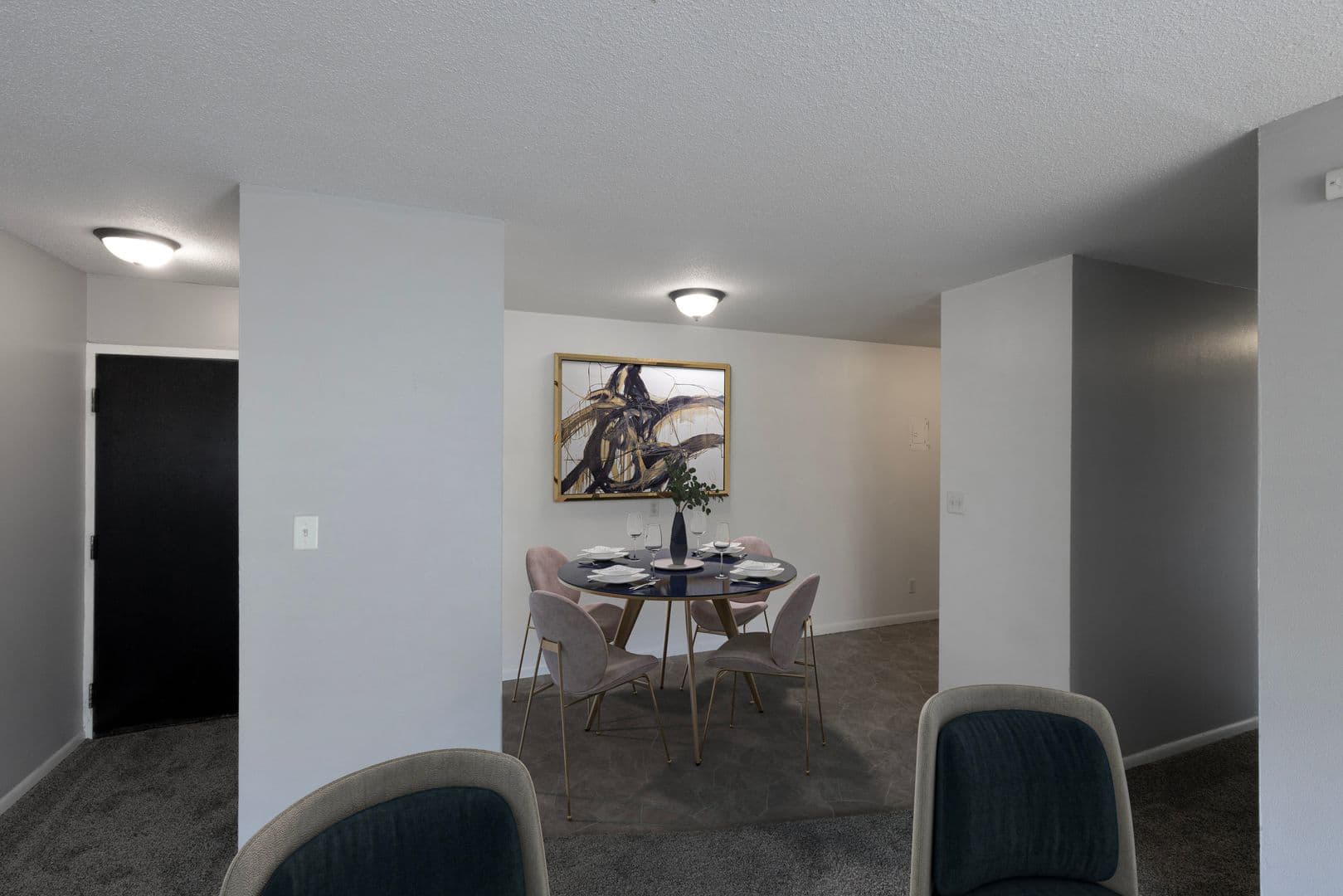 Moline Apartment: 2104 18th Avenue