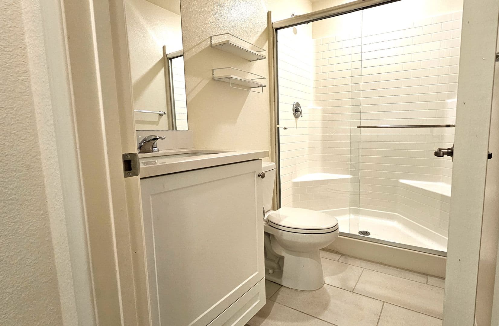 Fontana House: 16736 Stags Leap Ln