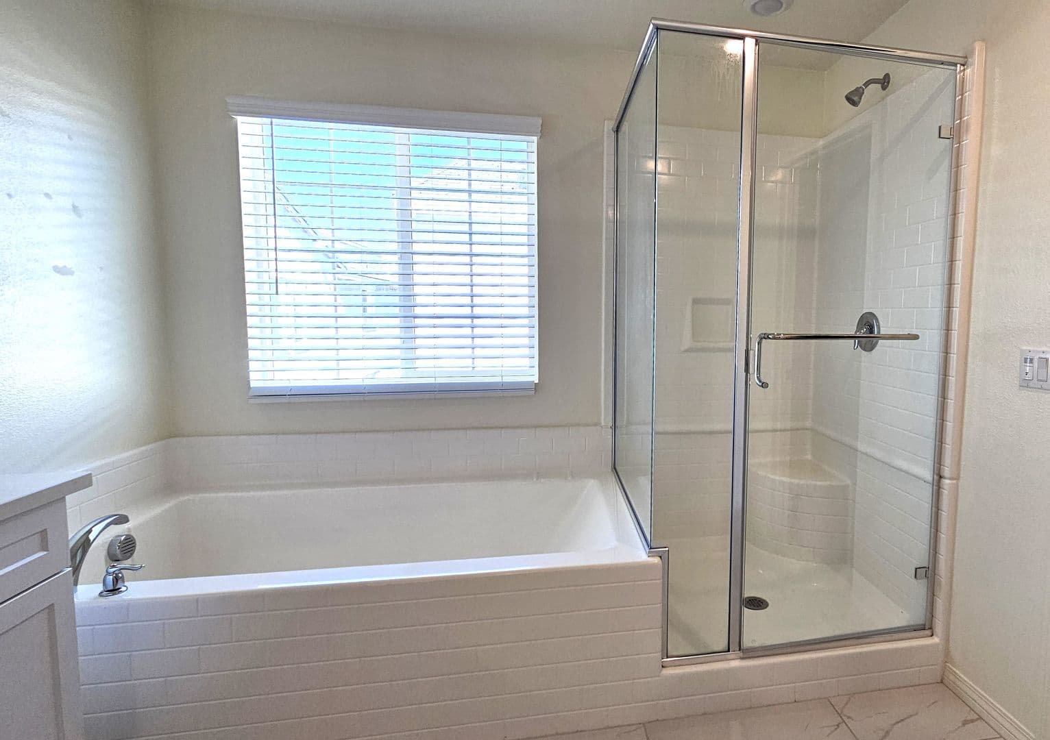 Fontana House: 16736 Stags Leap Ln