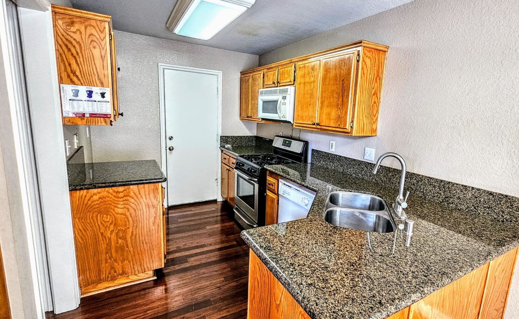 Rancho Cucamonga House: 8429 Snow View Pl