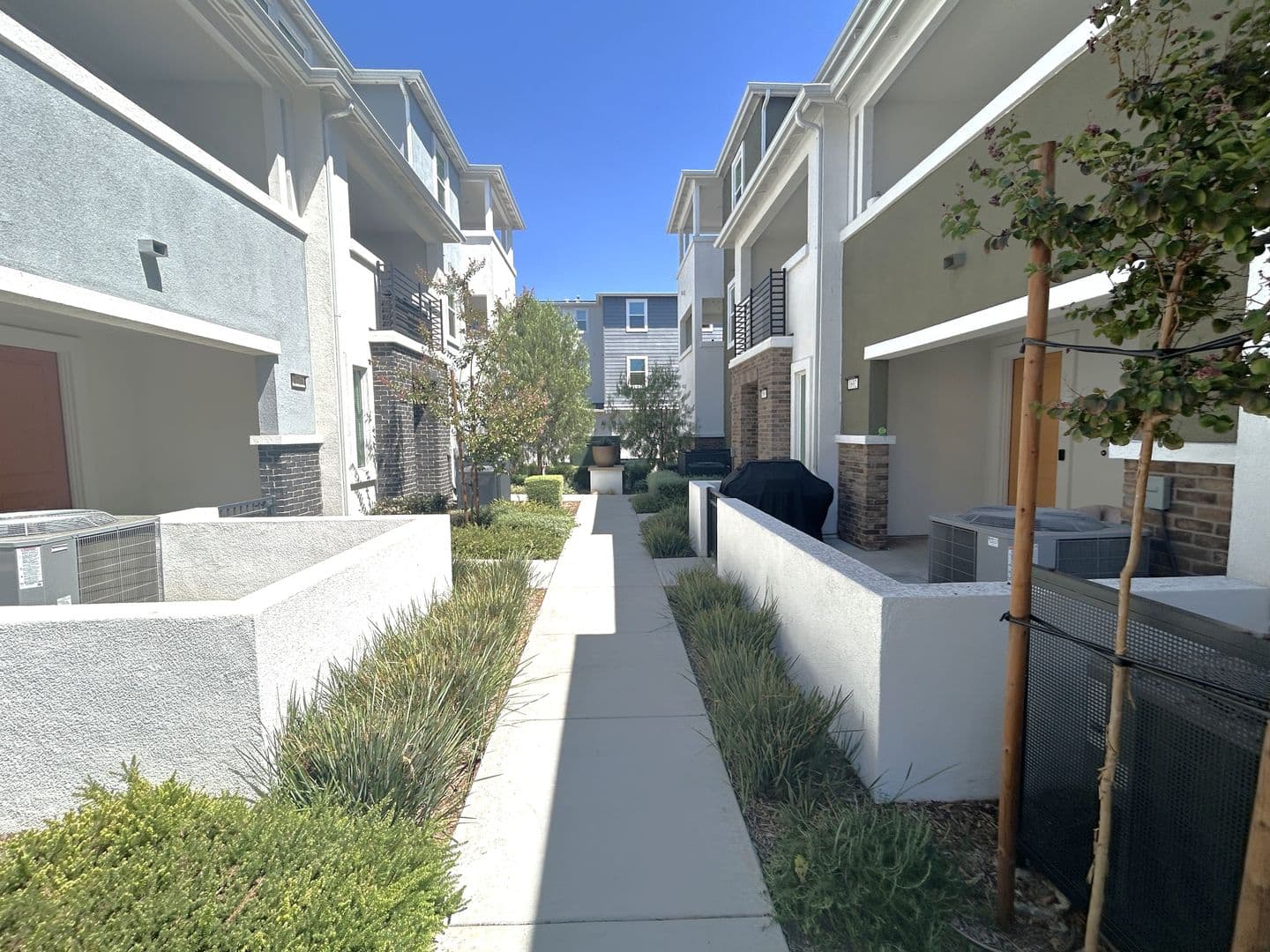 West Covina Condo: 1696 Cayton Loop