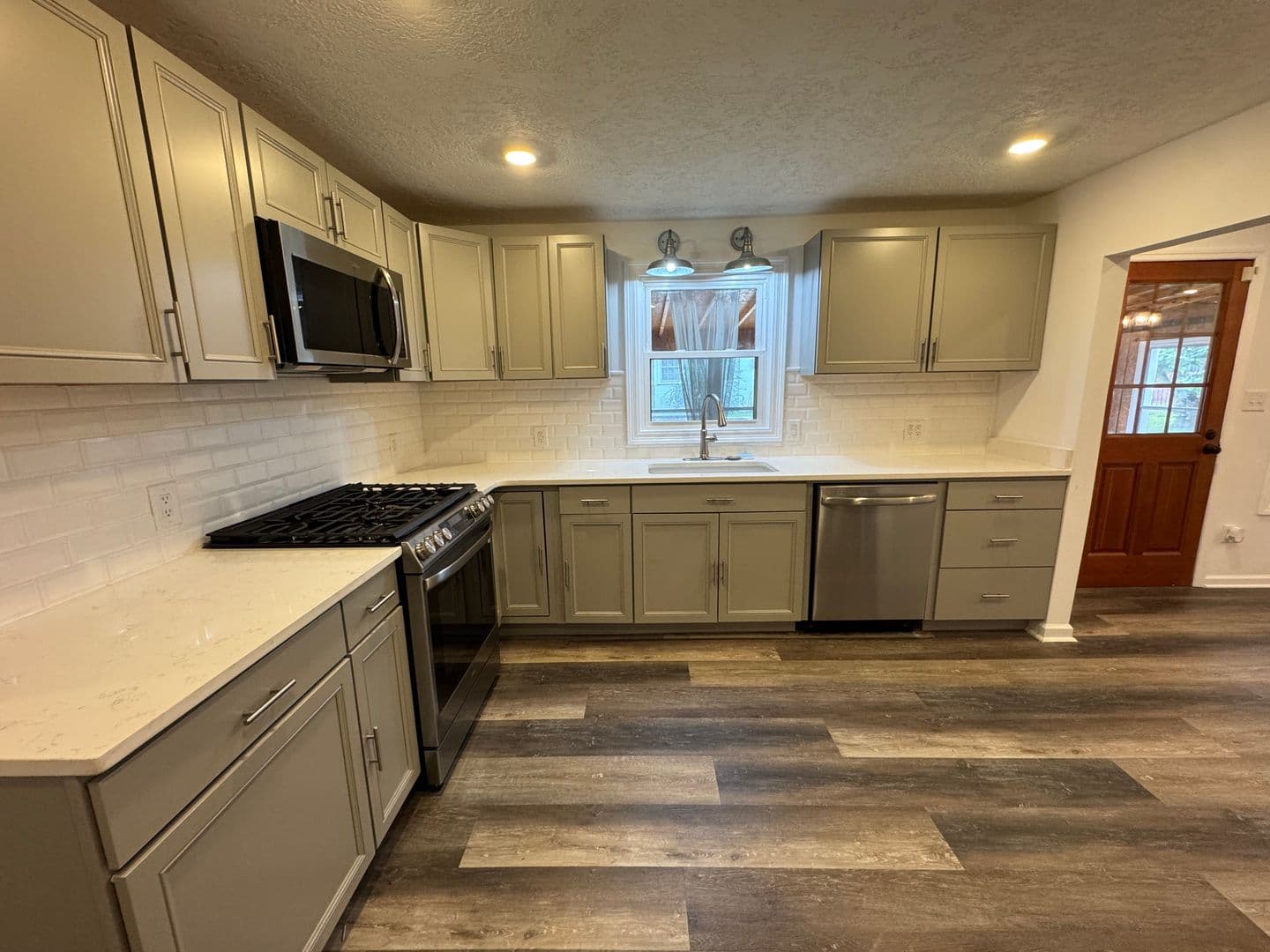 Gadsden House: 111 Althea St