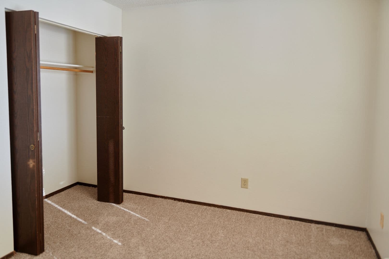 Bismarck Apartment: 315 N. 25th Street