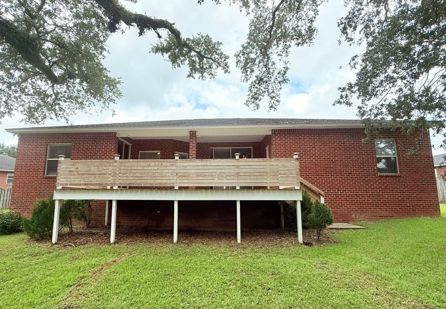 Pace House: 4607 Carmel Cir