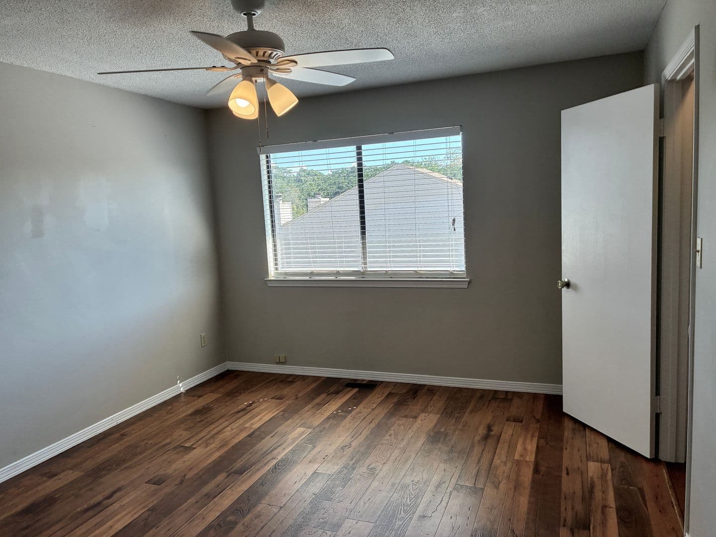 Pensacola House: 4235 Brookside Dr