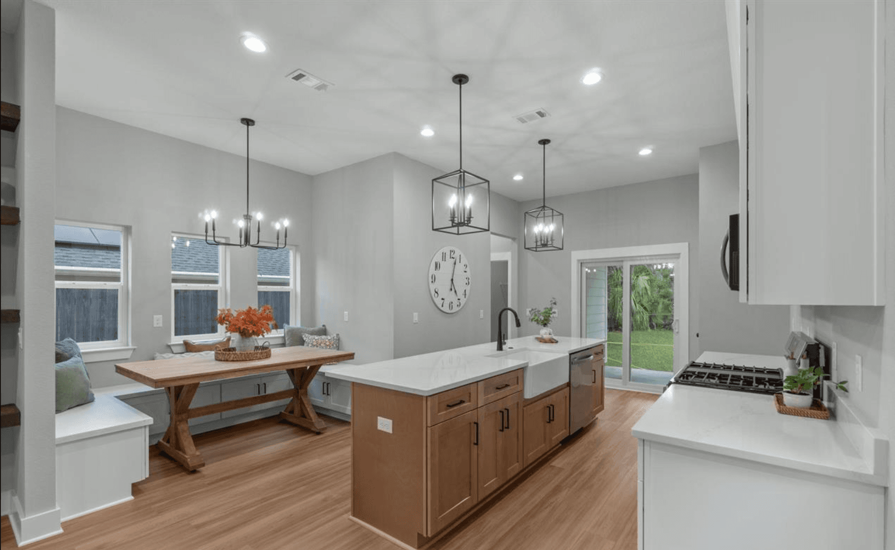 Pensacola House: 706 B North F St