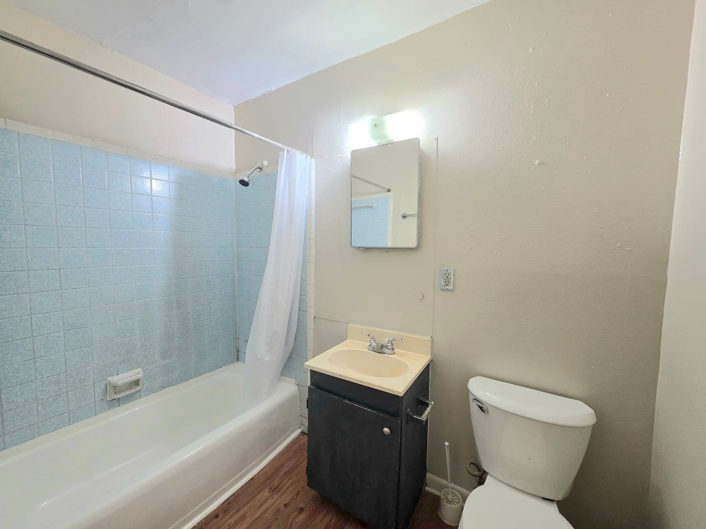 Pensacola House: 6016 Sewell St Unit A
