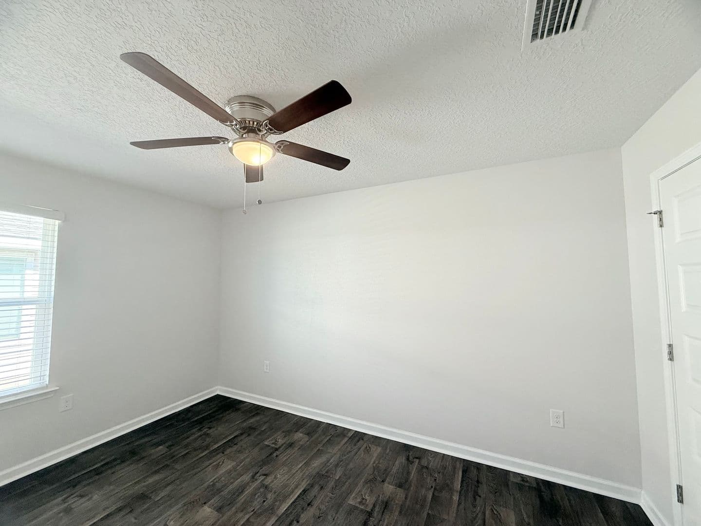 Milton House: 5784 Guinevere Ln