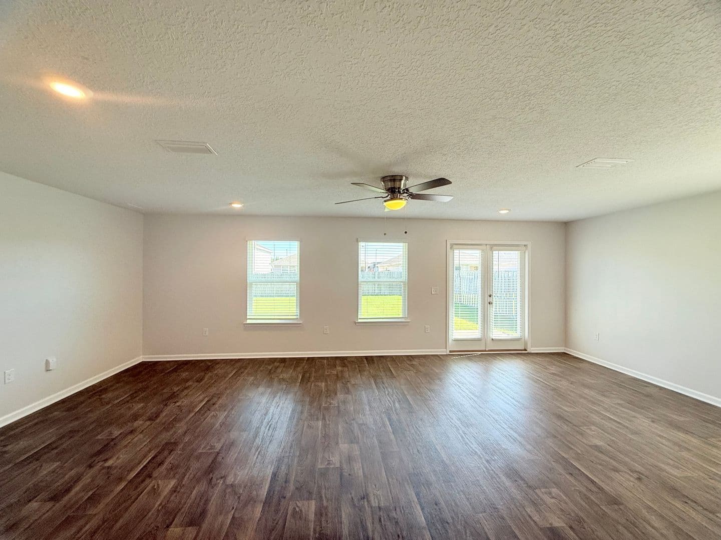 Milton House: 5784 Guinevere Ln