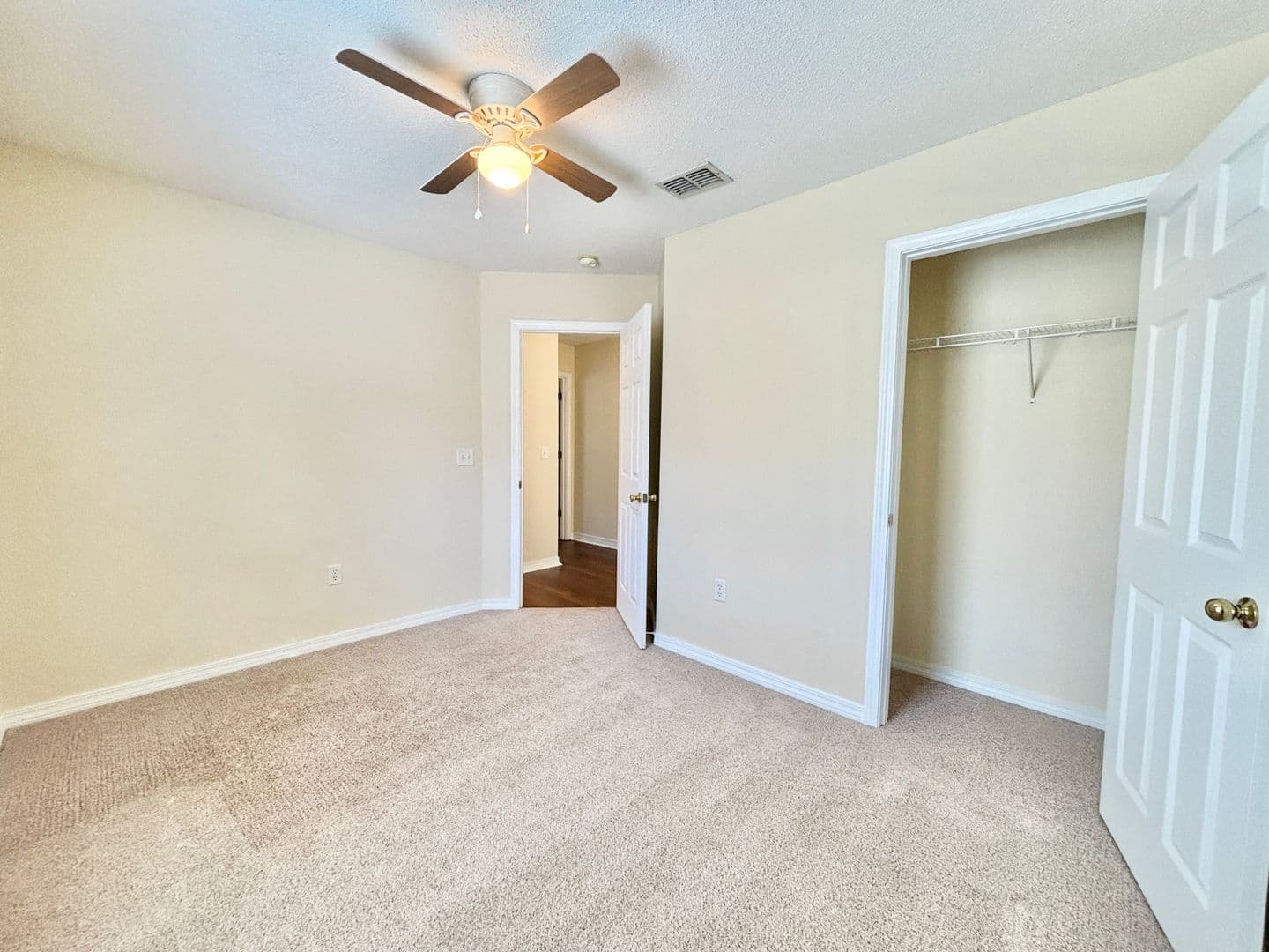 Milton House: 5154 Victoria Dr