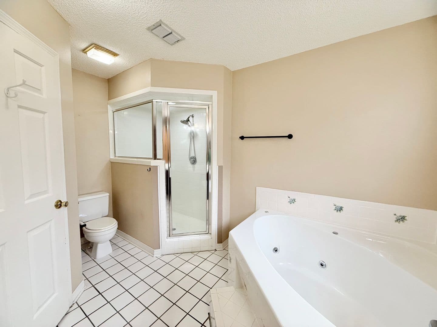 Pace House: 4995 Pattock Pl