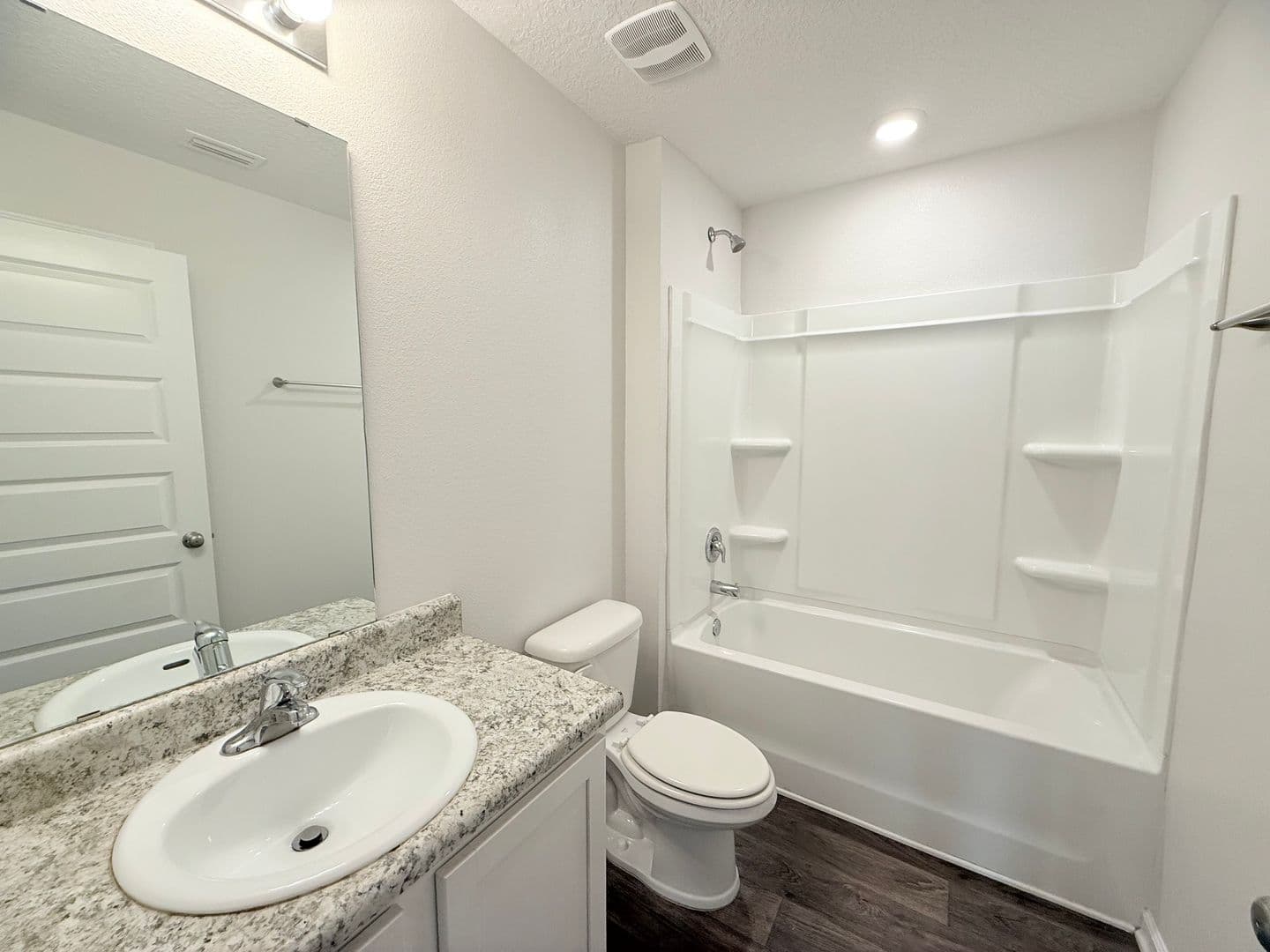 Milton House: 5784 Guinevere Ln