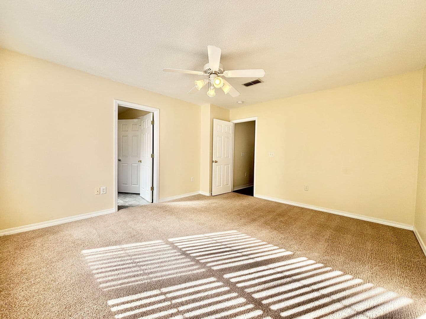 Milton House: 5154 Victoria Dr