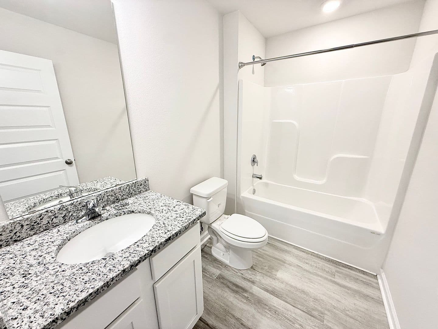 Milton House: 5487 Silverbell Dr