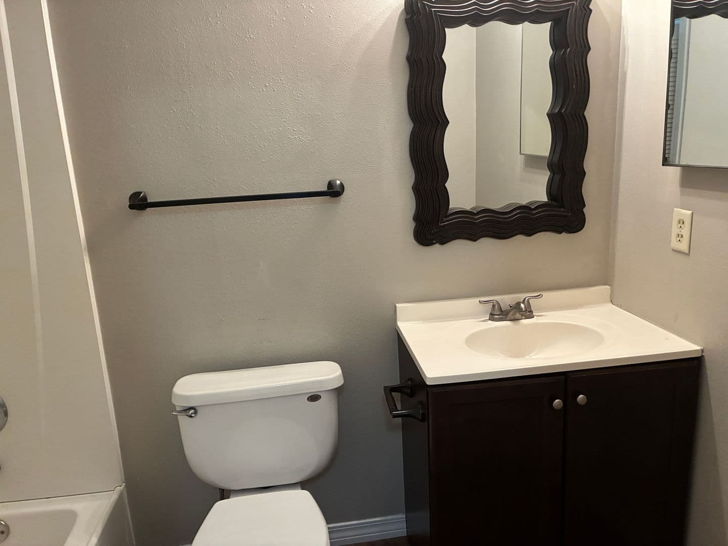 Pensacola House: 4235 Brookside Dr