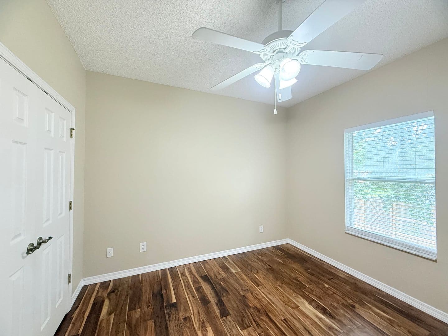 Pace House: 4607 Carmel Cir
