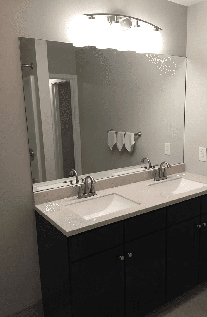 Huntington Apartment: 1434 6th Ave