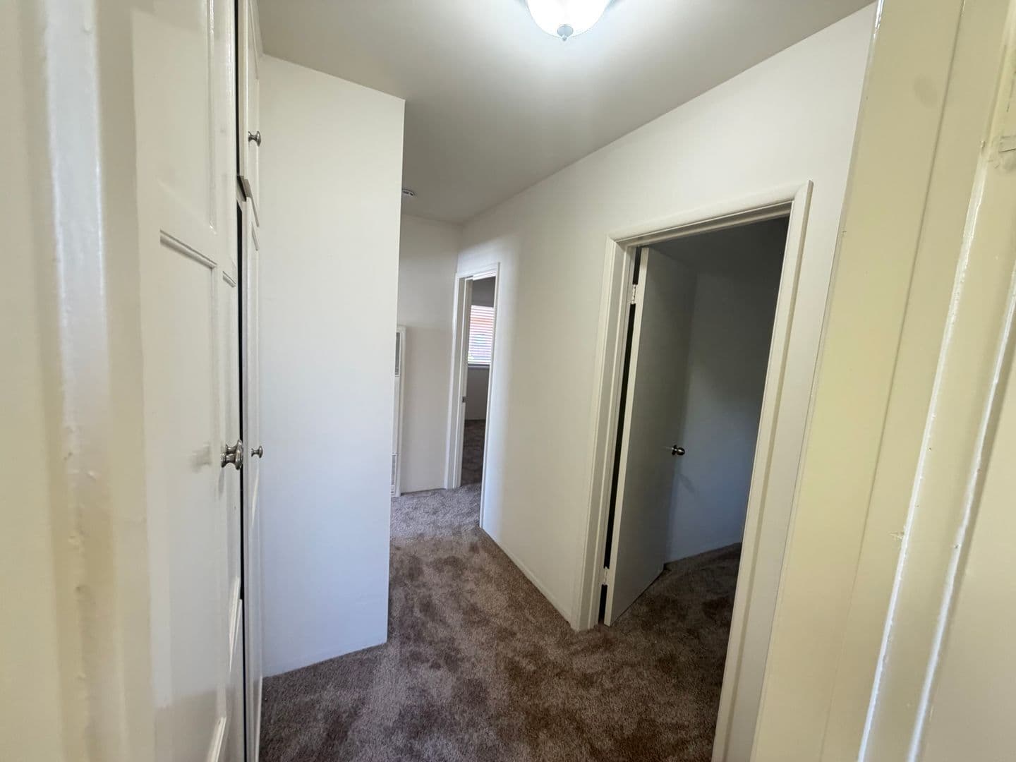 Long Beach Apartment: 1755 E 1st St