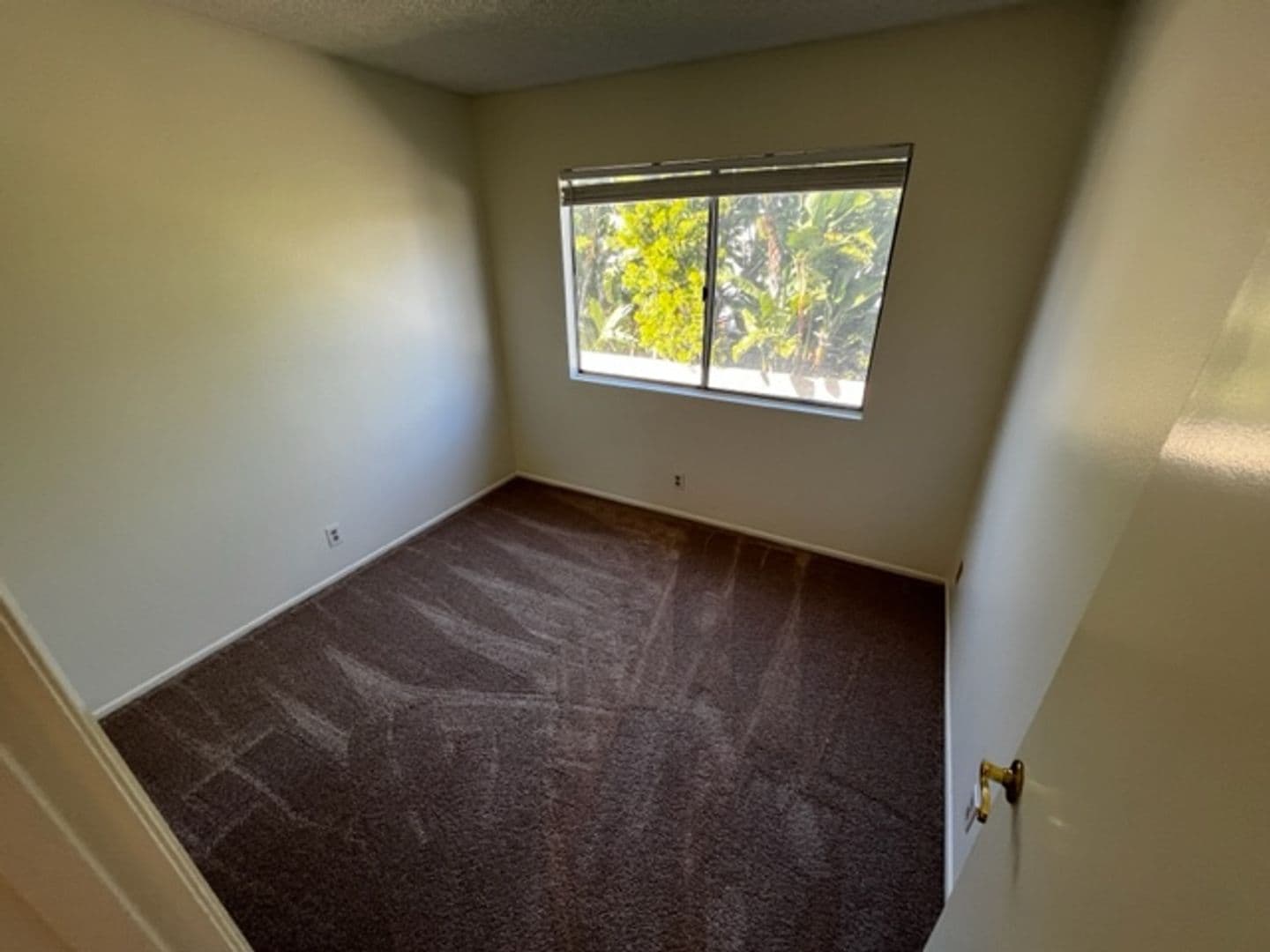 Huntington Beach House: 8871 Henton Dr
