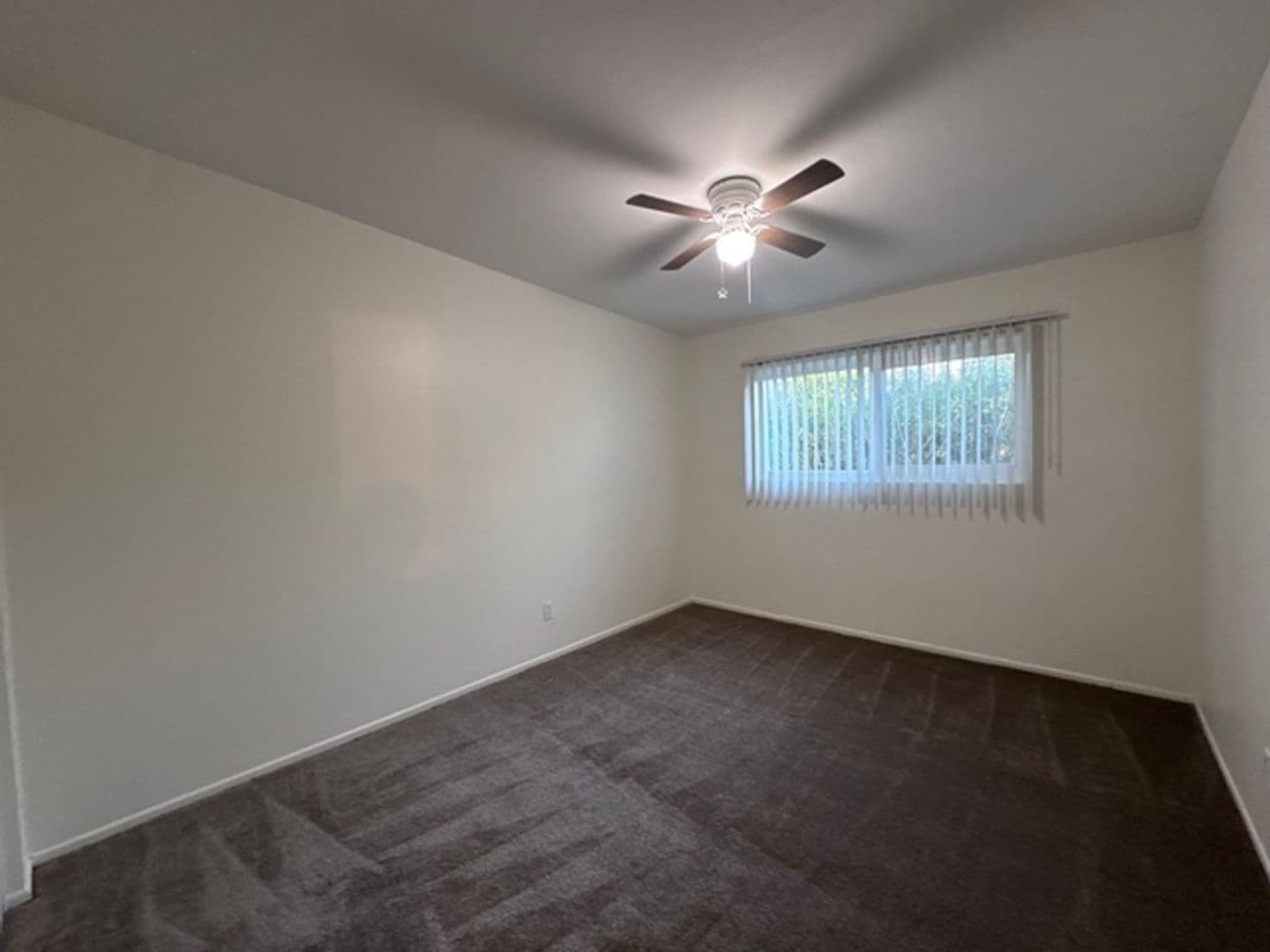 Long Beach Apartment: 1101-1111 E 11th St