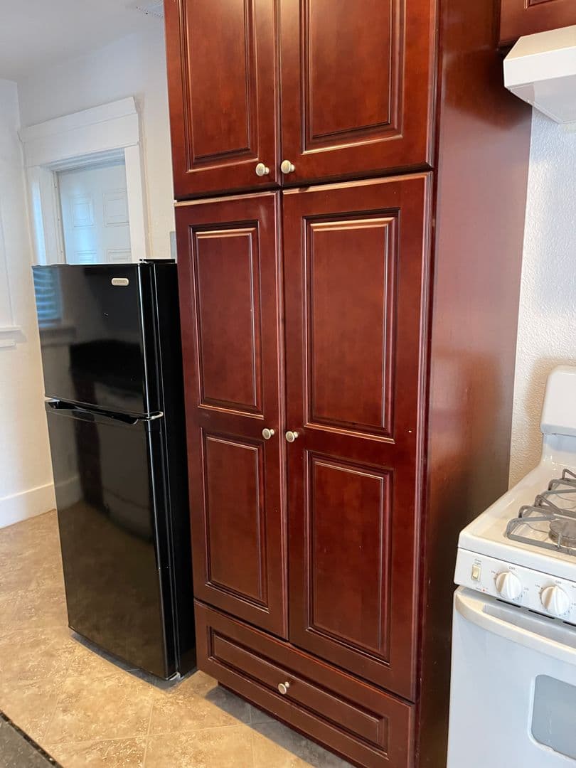 Long Beach Apartment: 3 Bonito Ave