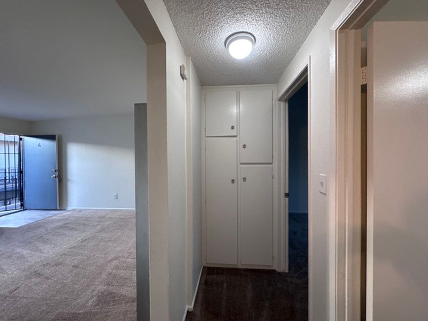 Long Beach Apartment: 1101-1111 E 11th St