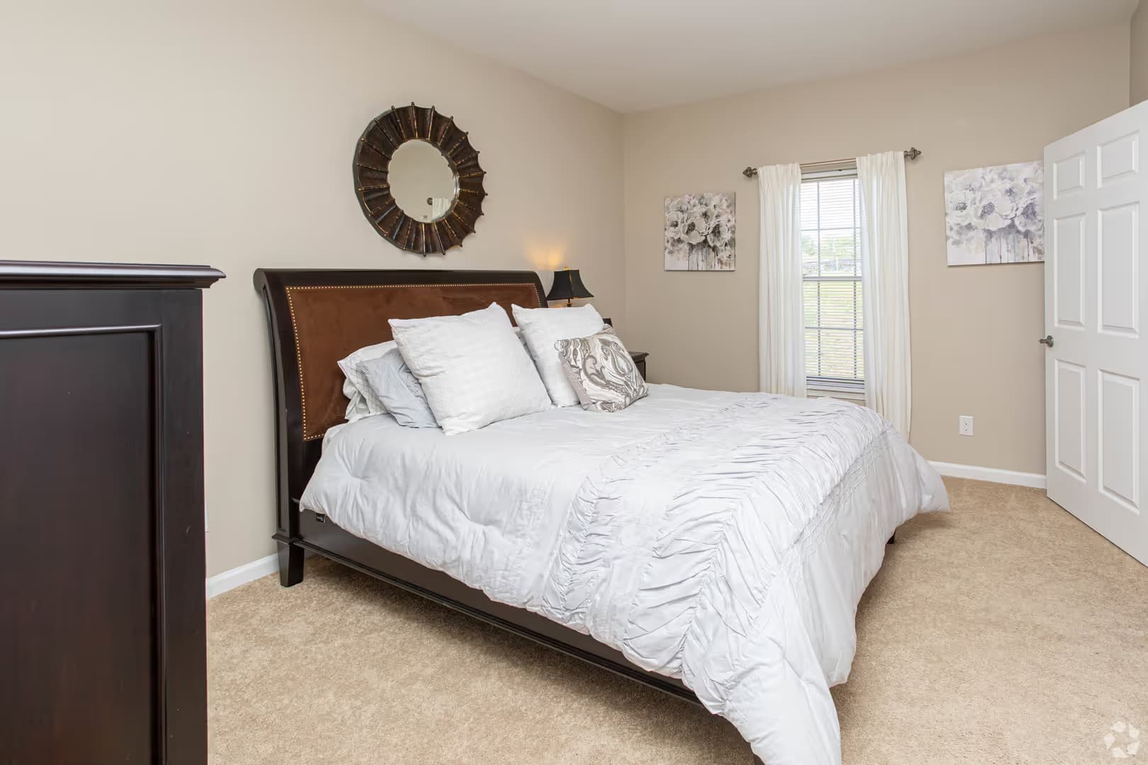 Georgetown Apartment: 101 Collins Path