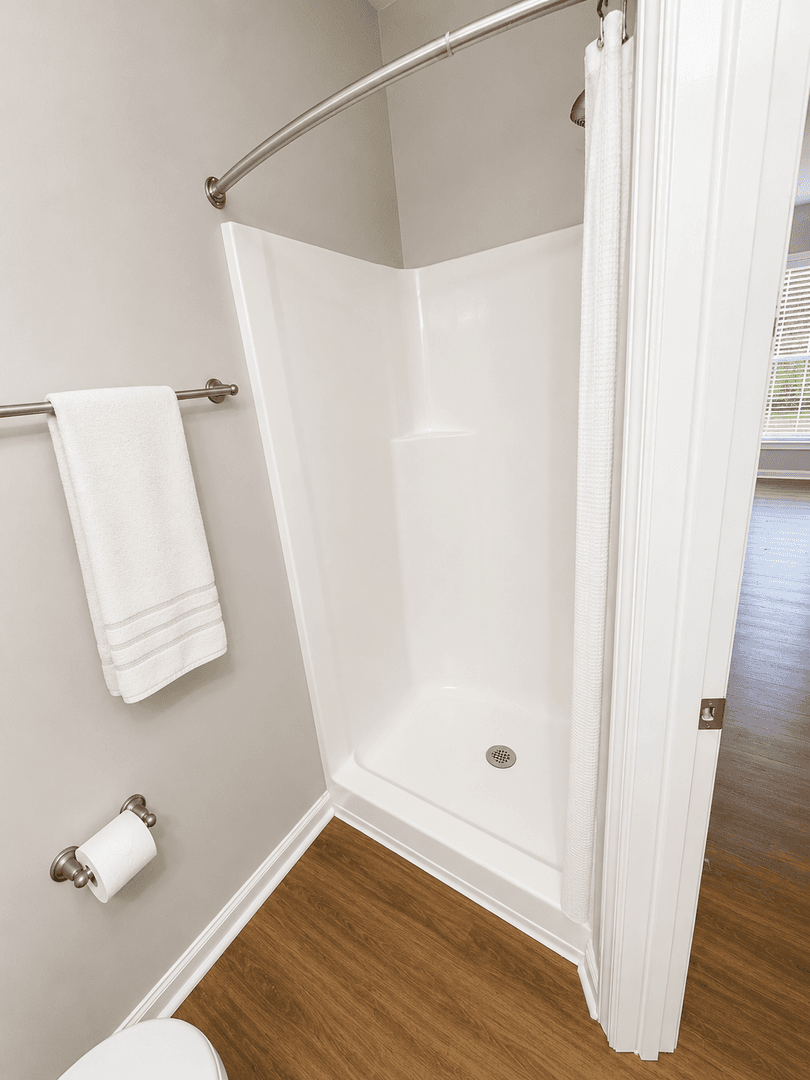 Georgetown Apartment: 101 Collins Path