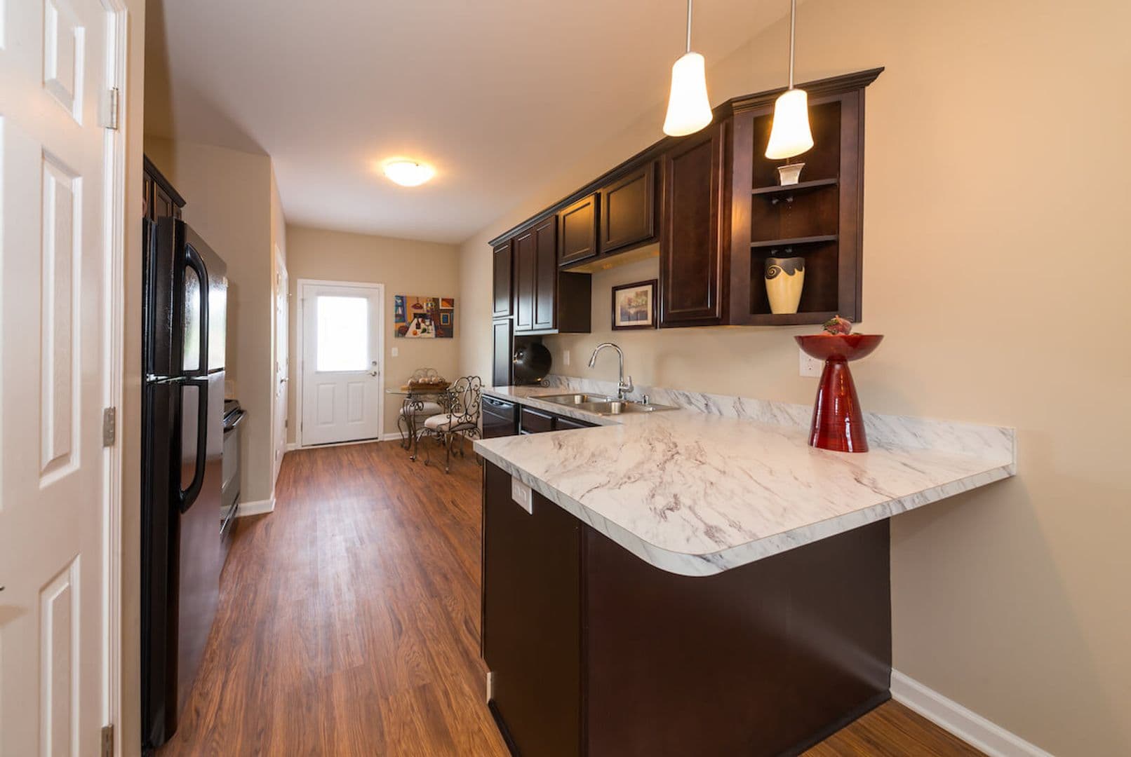 Georgetown Apartment: 101 Collins Path