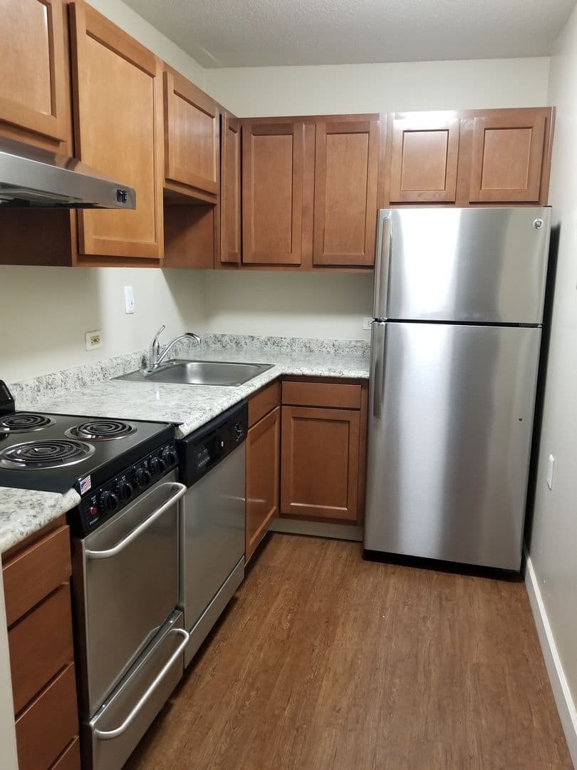 Cincinnati Apartment: 111 Garfield Place