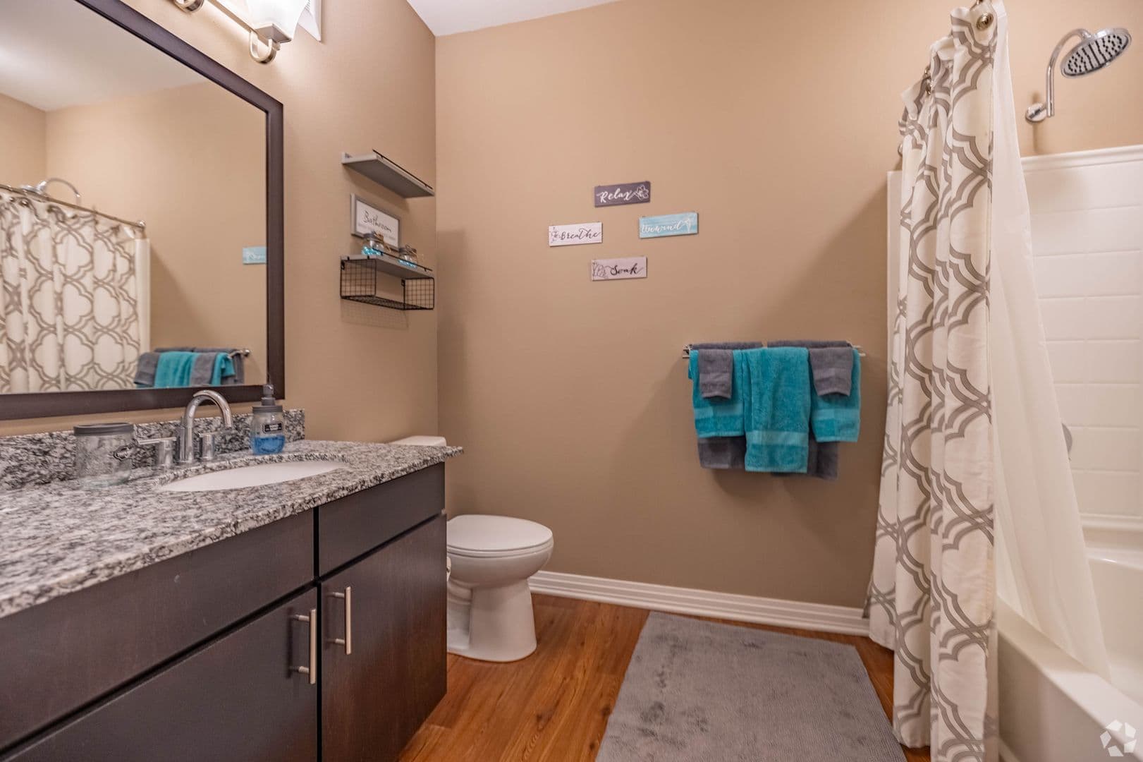 Cincinnati Apartment: 4380 Eastgate