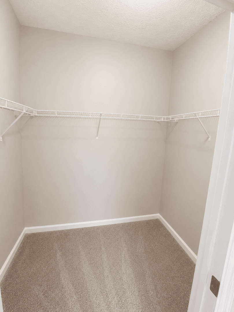 Georgetown Apartment: 101 Collins Path