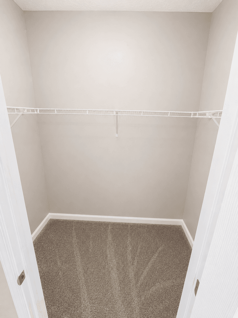 Georgetown Apartment: 101 Collins Path