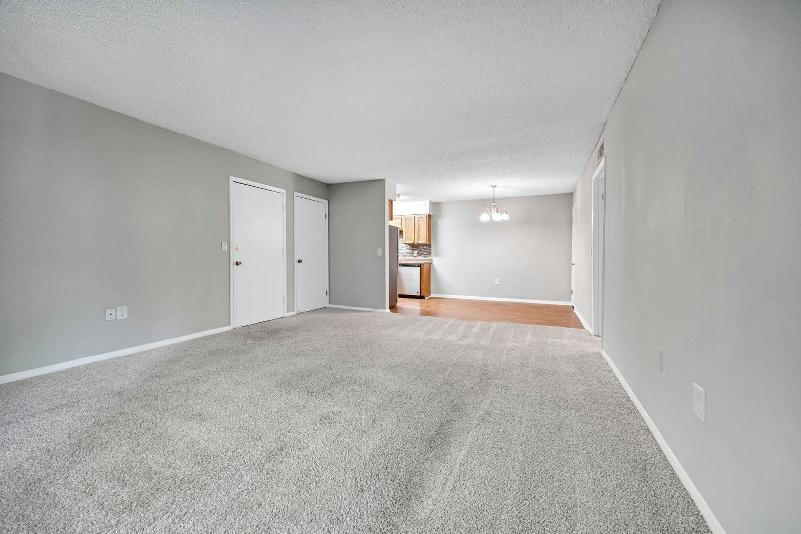 Columbia Apartment: 6530 Davidson Road B8