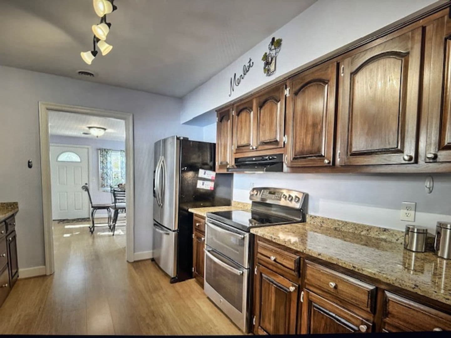 Columbia House: 3023 Manchester Road