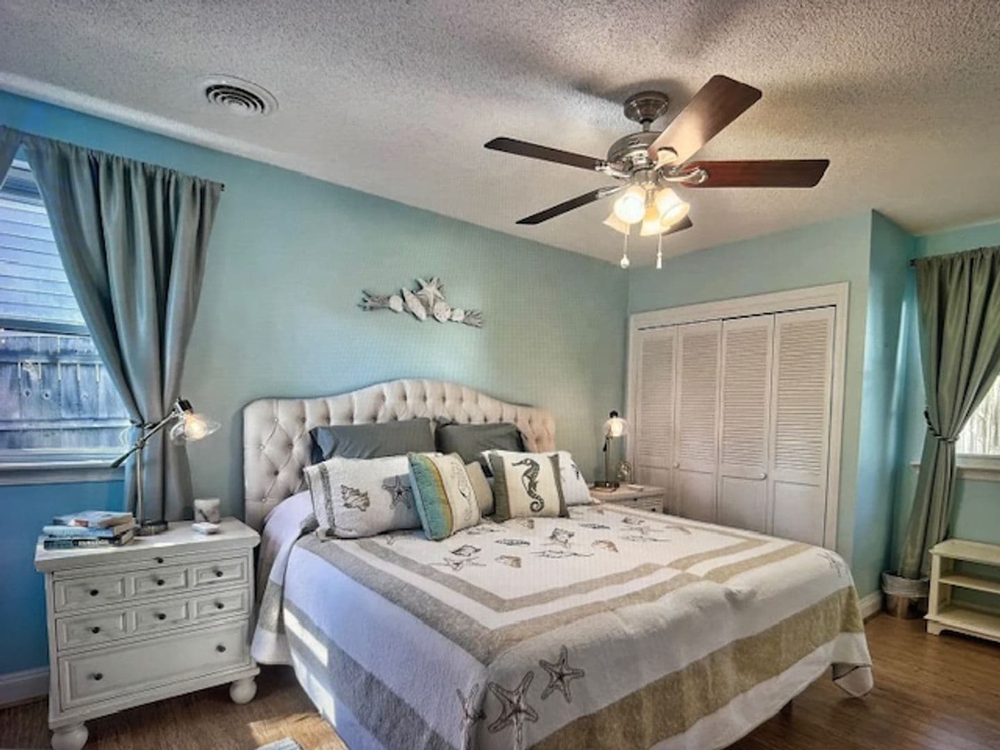 Columbia House: 3023 Manchester Road