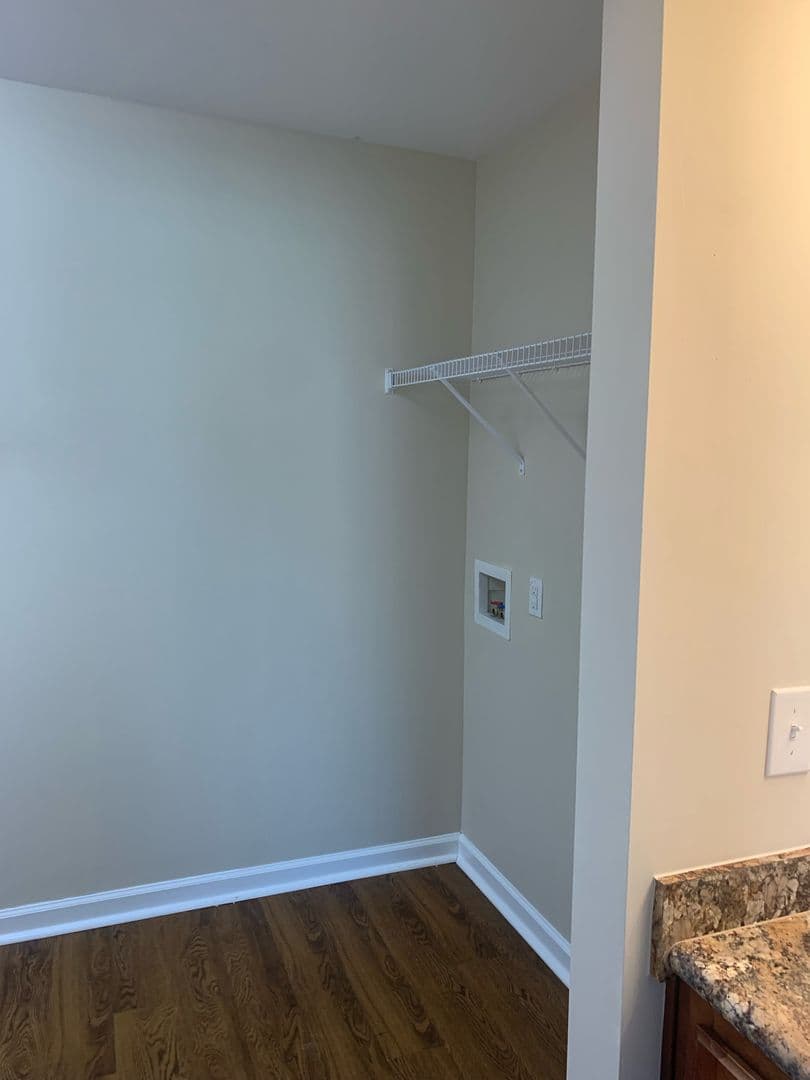 Columbia Apartment: 1420 Old Manor Road