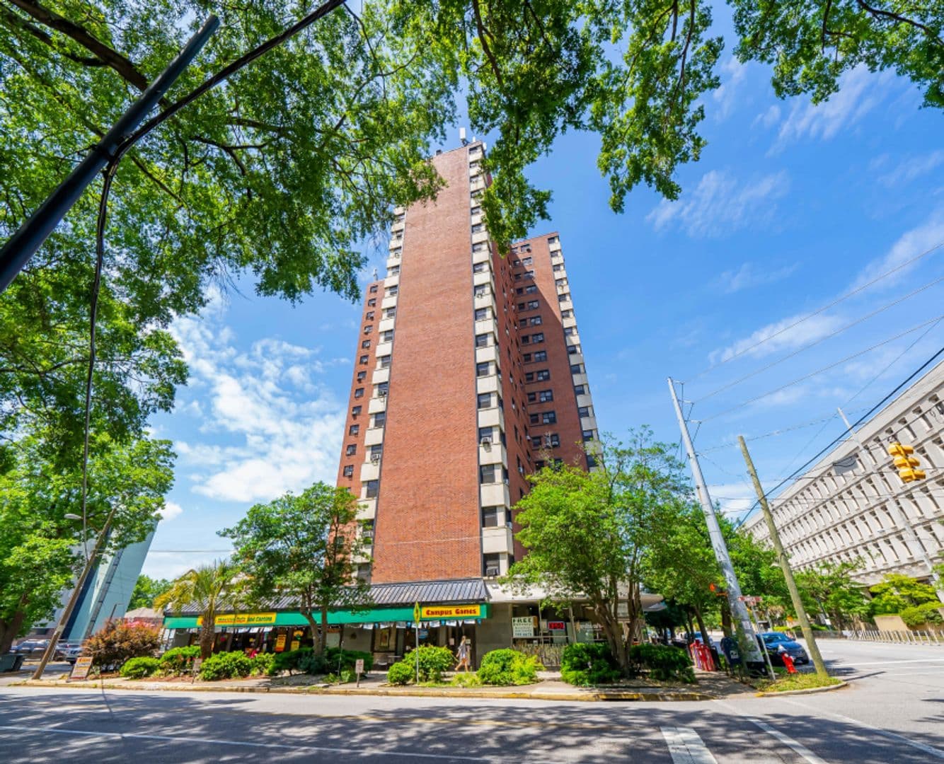 Columbia Apartment: 1230 Pendleton Street