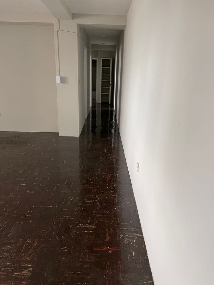 Columbia Apartment: 1230 Pendleton Street