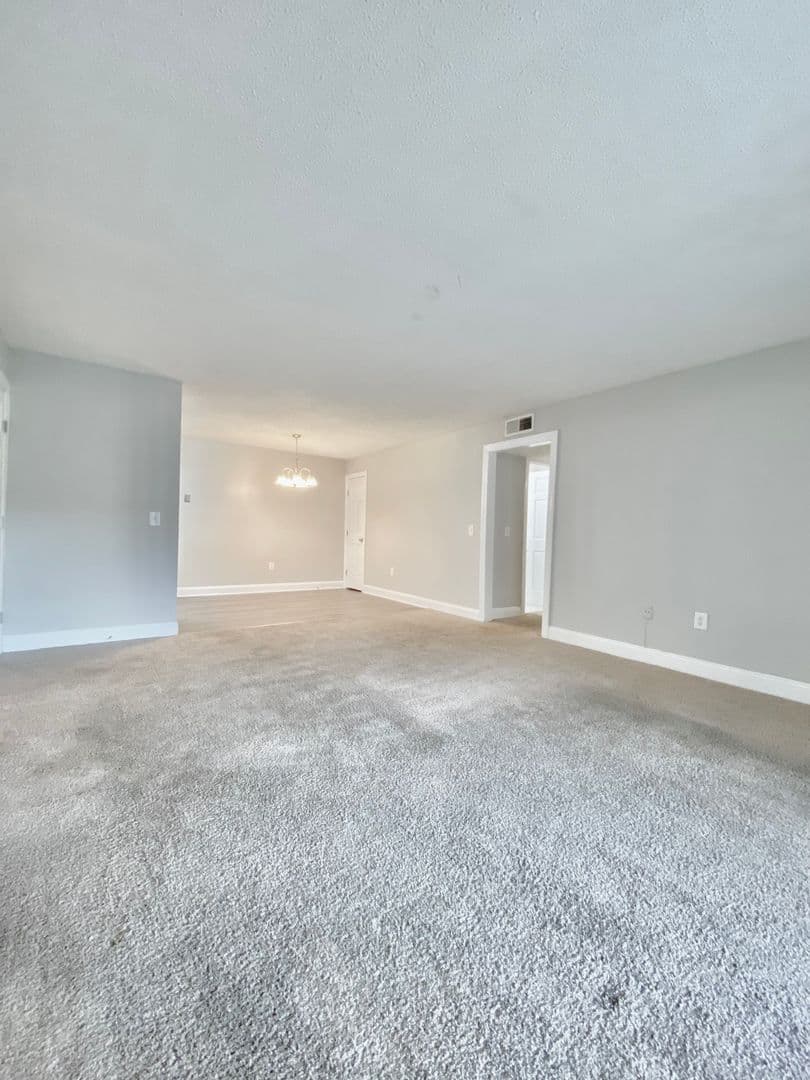 Columbia Apartment: 6530 Davidson Road D1