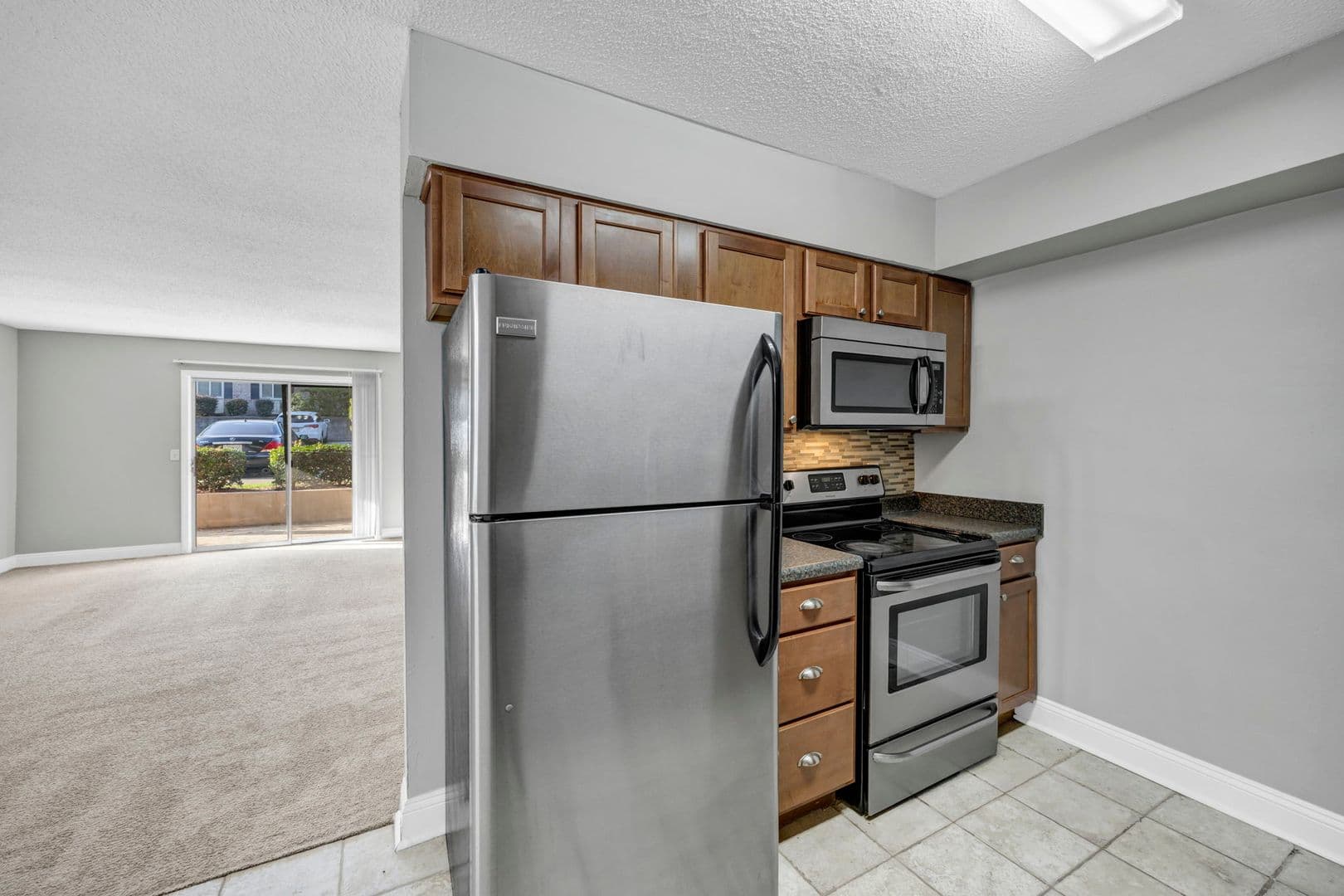 Columbia Apartment: 6530 Davidson Road N1