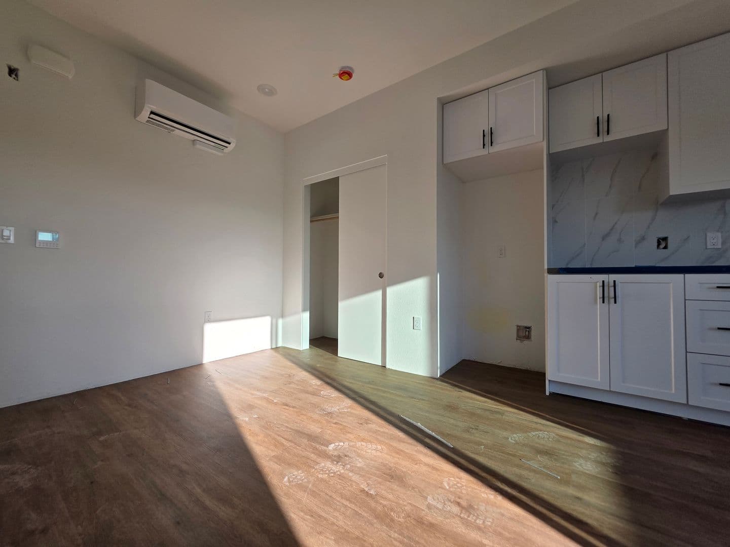 San Diego Apartment: 2435 Imperial Ave