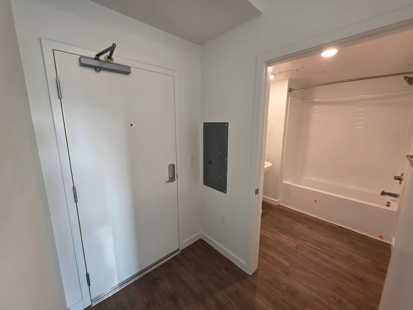 San Diego Apartment: 2435 Imperial Ave