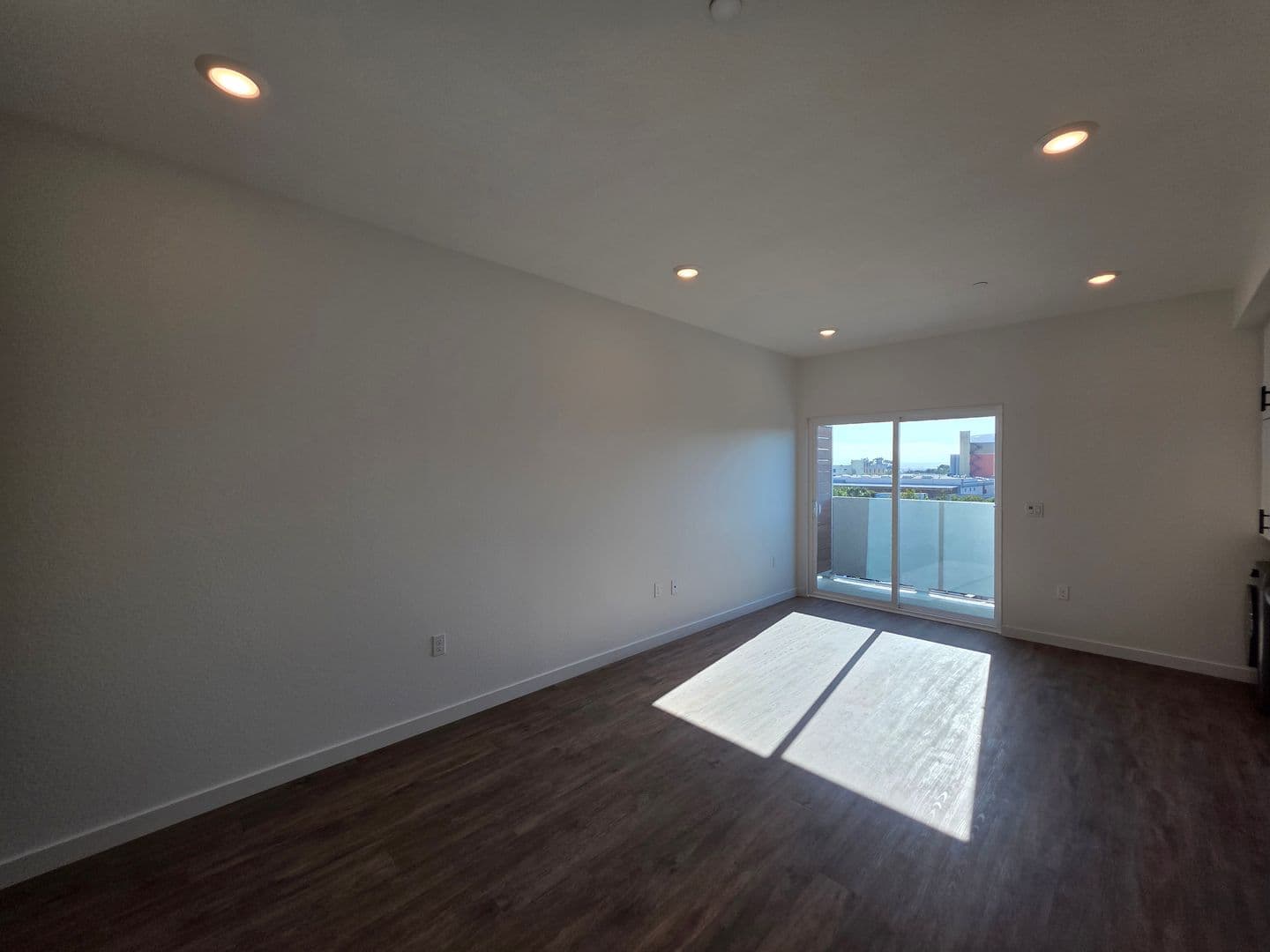 San Diego Apartment: 2435 Imperial Ave