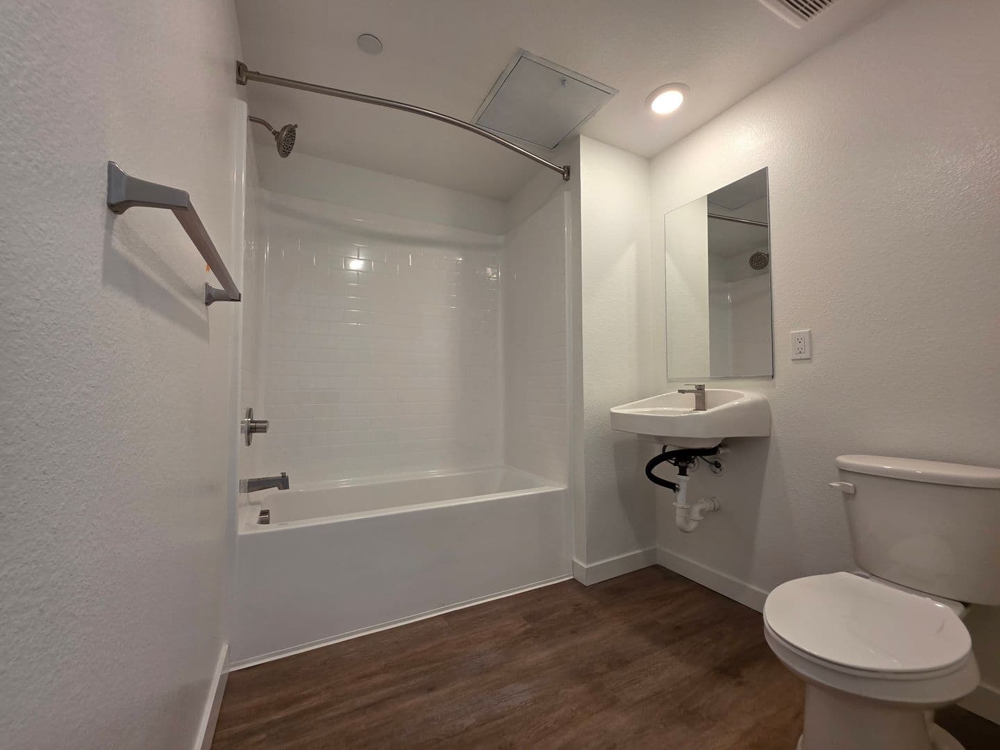 San Diego Apartment: 2435 Imperial Ave